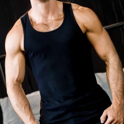 XXX sex gay tube muscle men anal