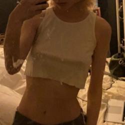 emily alyn lind topless