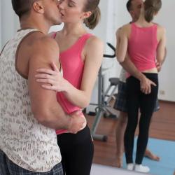 big leggings kiss aunty gallery photo