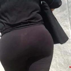 porn leggings showing pantie line photos