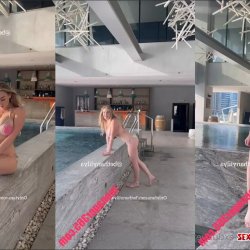 ariesia nude leaks