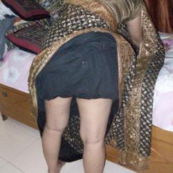 desi bhabhi tight sari big butts hd pictures