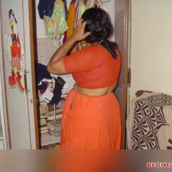 hot moti gaand saree aunties in facebook