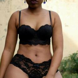msanzi girls nude pussy pics
