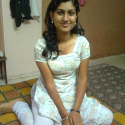 sexy desi school girl nude salwar hot without salwar