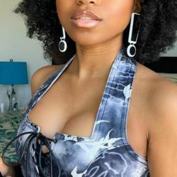 riele downs boobs