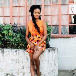free pics/photos of kenyan beautiful girls/women showing body shape