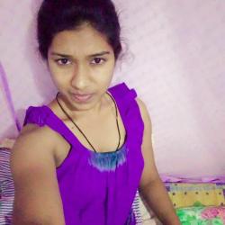desi girl nipple visible holli photos