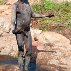 brown nude pretty pregnant tribal woman