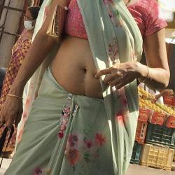real life aunties navel