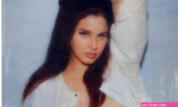 Lana Del Rey shares tracklist and saucy AF semi-nude album cover